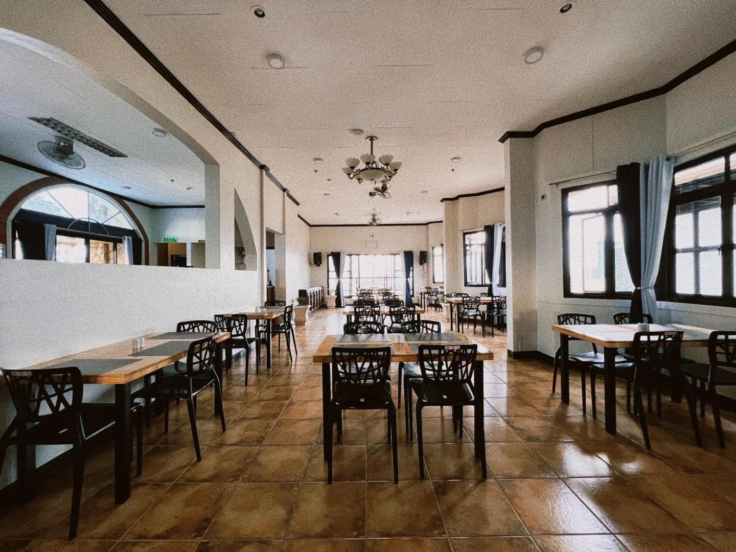 Fuente Hotel De Cebu Exterior photo