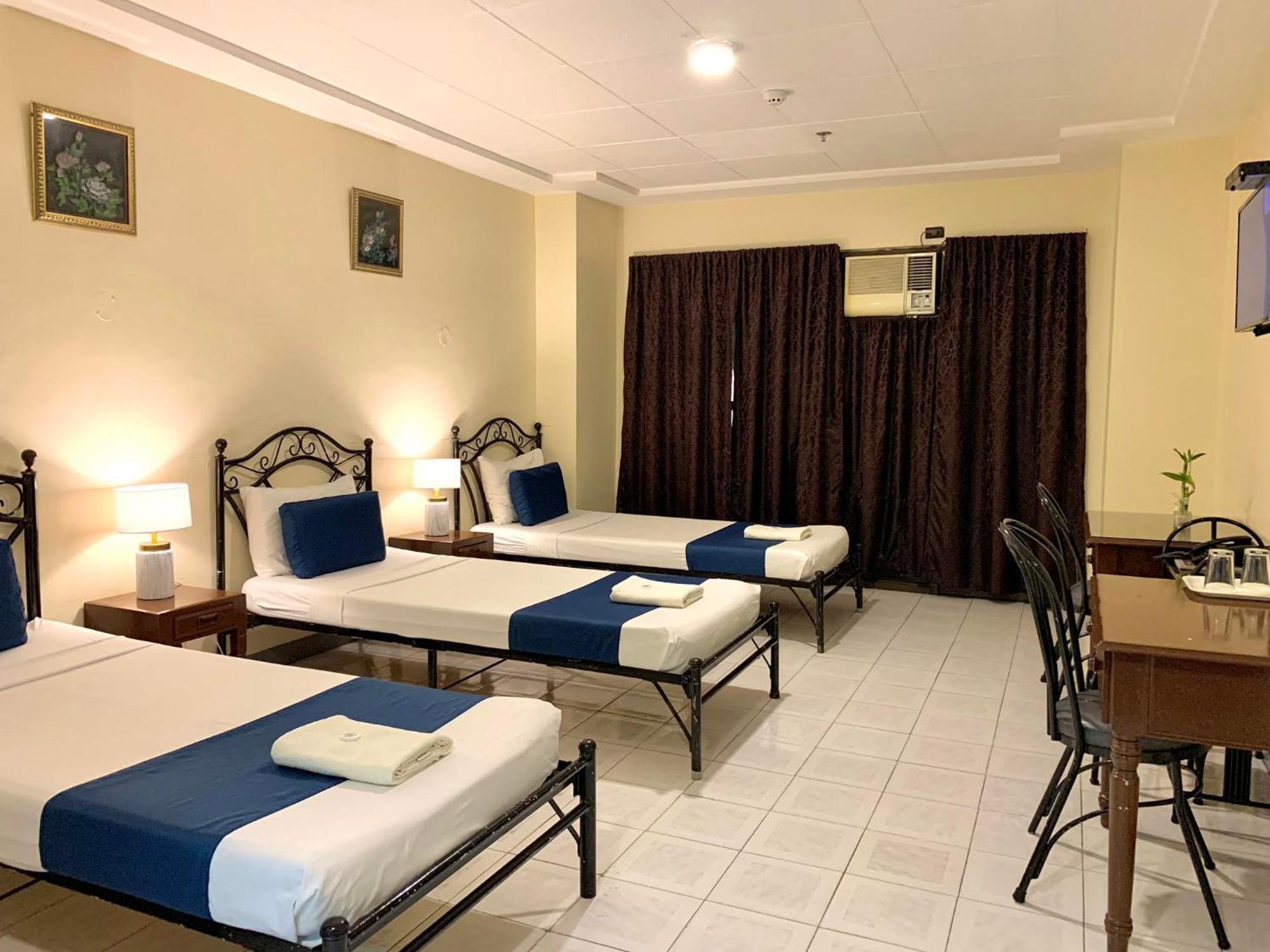 Fuente Hotel De Cebu Exterior photo